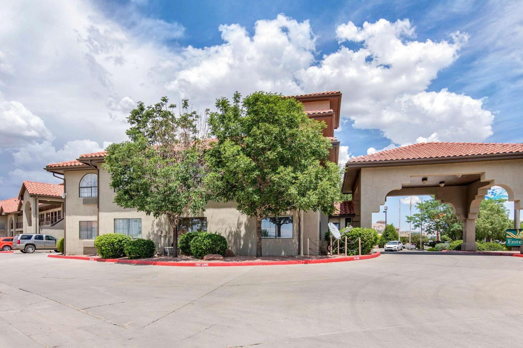 Quality Inn & Suites Gallup I-40 Exit 20 Exterior foto