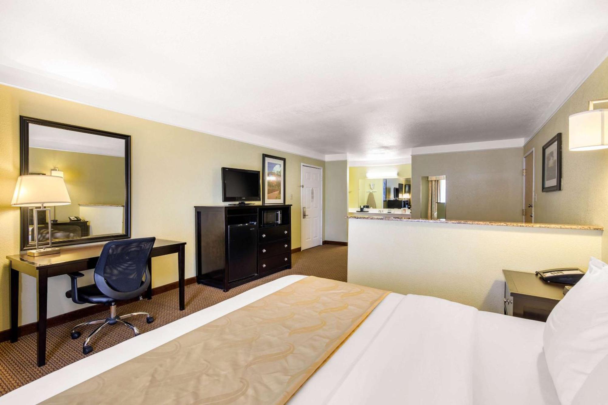 Quality Inn & Suites Gallup I-40 Exit 20 Exterior foto
